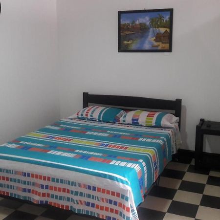 Hospedaje Santa Bárbara Guadalajara de Buga Exterior foto